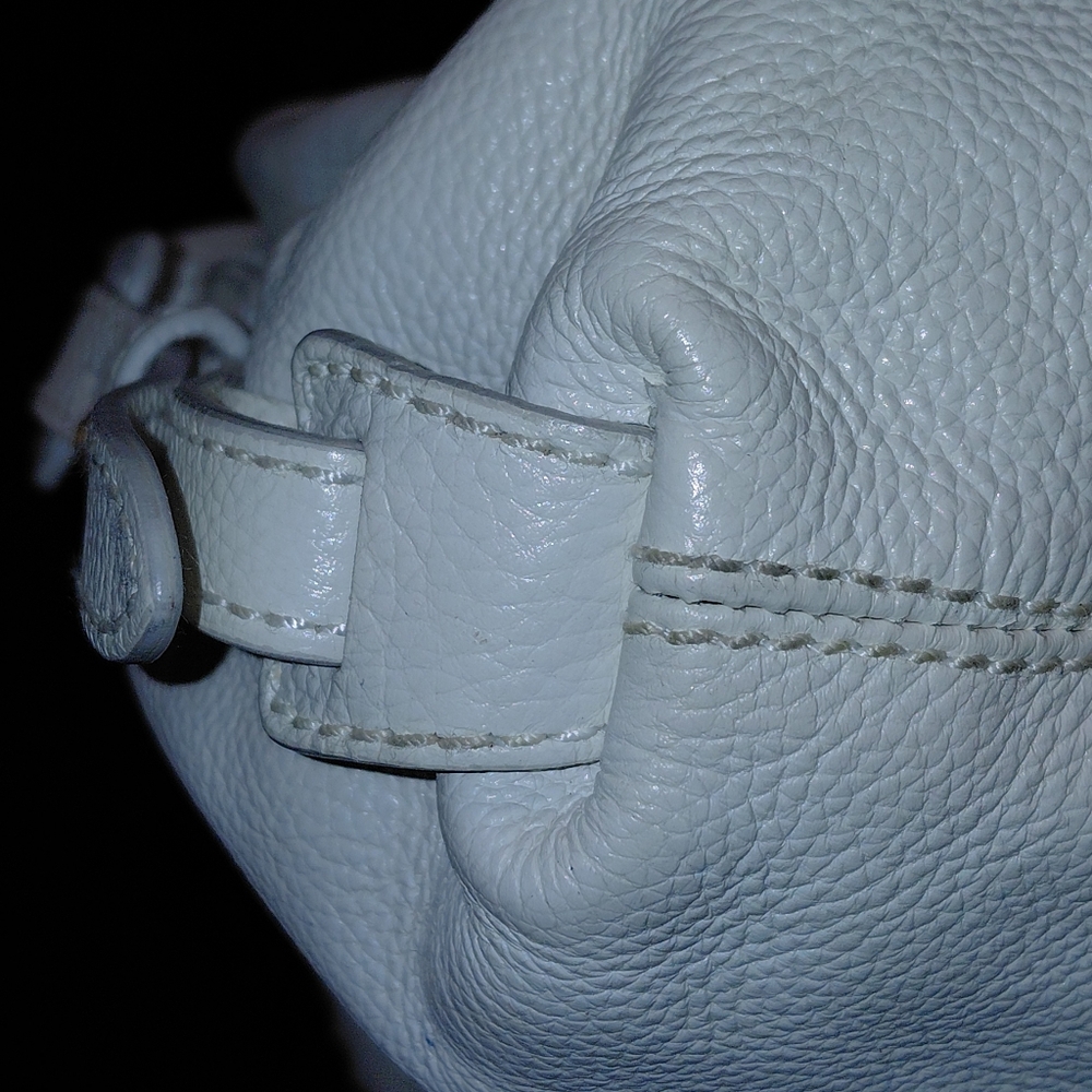 Ferragamo Gancini Satchel Tote Soft Off White Pebbled Leather! - Picture 7 of 16